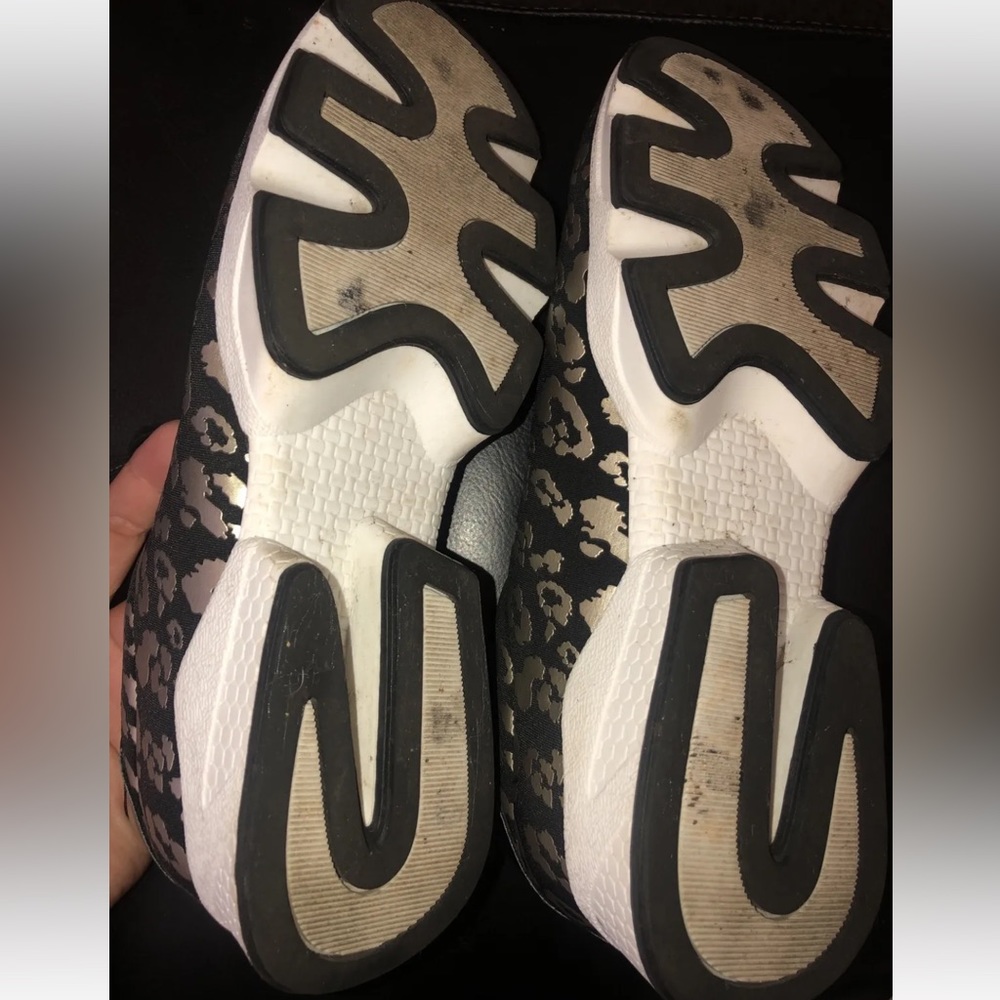 MIMCO SHOES 🖤BLACK GOLD REBEL SNEAKERS WOMENS SIZE  9 ,EU 40 🖤 RRP $179.00 - Picture 15 of 15
